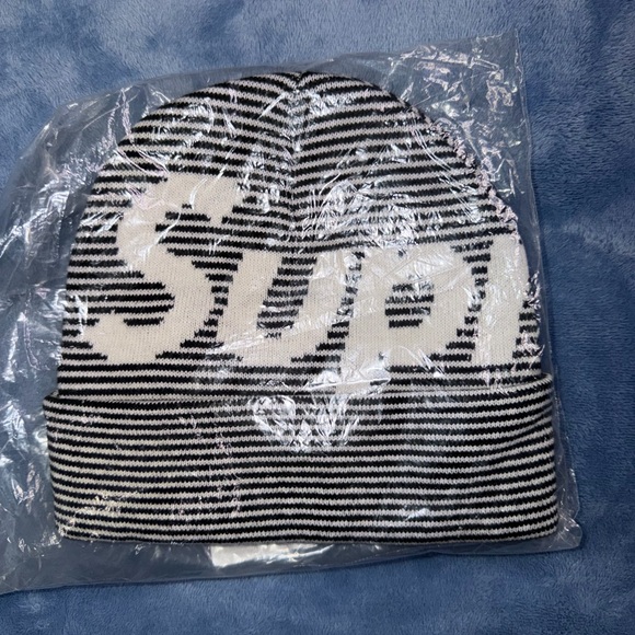 Supreme Other - Supreme Monochrome Striped Beanie